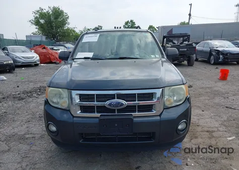 2009 Ford Escape Xlt из США, поврежденный, VIN 1FMCU93G39KA57935